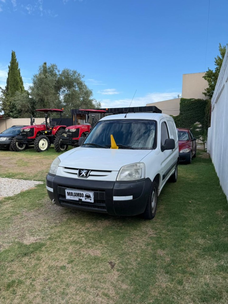 Peugeot Partner Furgón 1.4 — foto 2